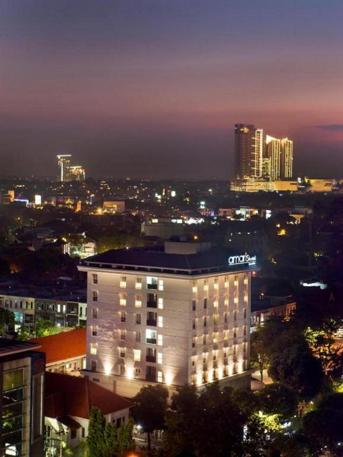 Amaris Hotel Darmo Surabaya Esterno foto